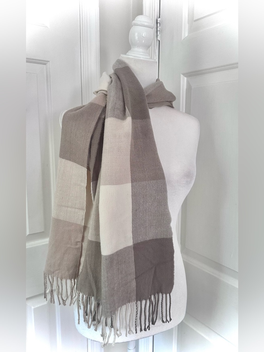 D&Y Softer Than Cashmere Neutral Plaid Fringe Scarf Taupe Beige